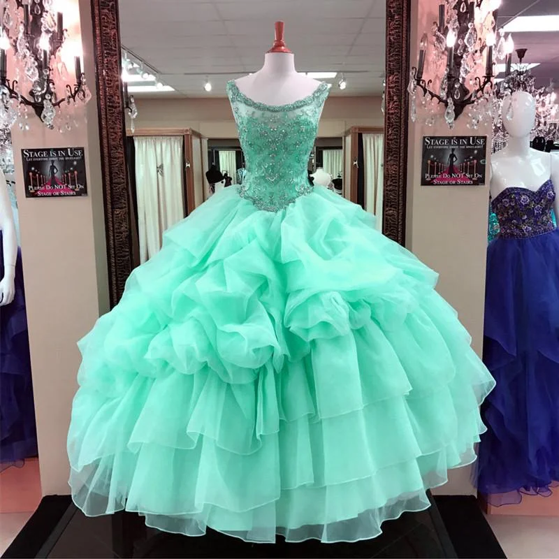 Mint Scoop Neck Ball Gown Quinceanera Dress Sweet 16 Dresses with Beading 2018 Debutante Gown