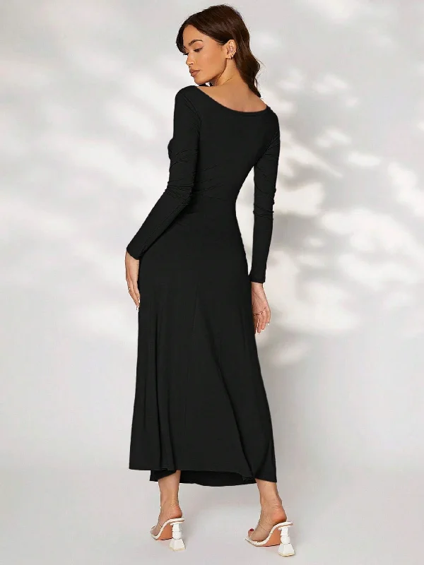 SHEIN Modely Solid Ruched Side Dress