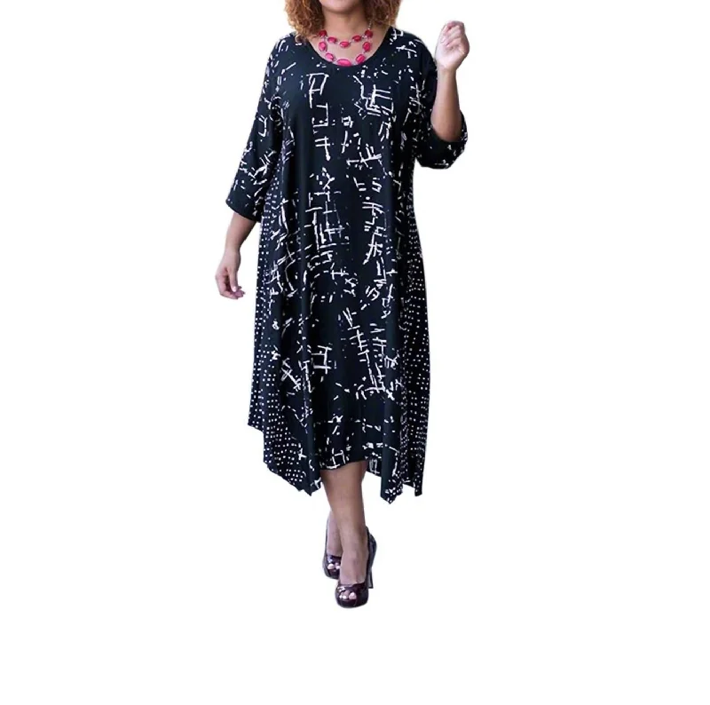 Printed Rayon 3/4 Sleeve Edyth Dress - Plus Size In Black Batik